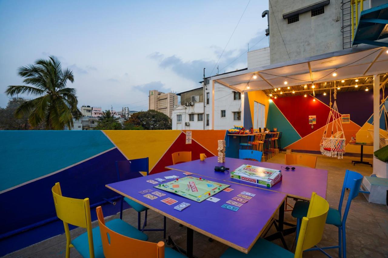 Gostops Bengaluru, Gandhi Nagar Majestic المظهر الخارجي الصورة